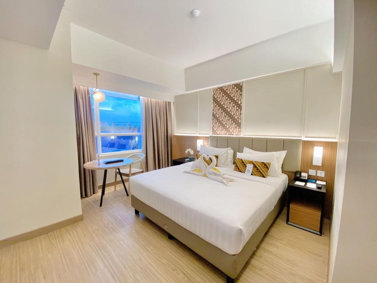Grand Zuri Malioboro Yogyakarta Exterior foto