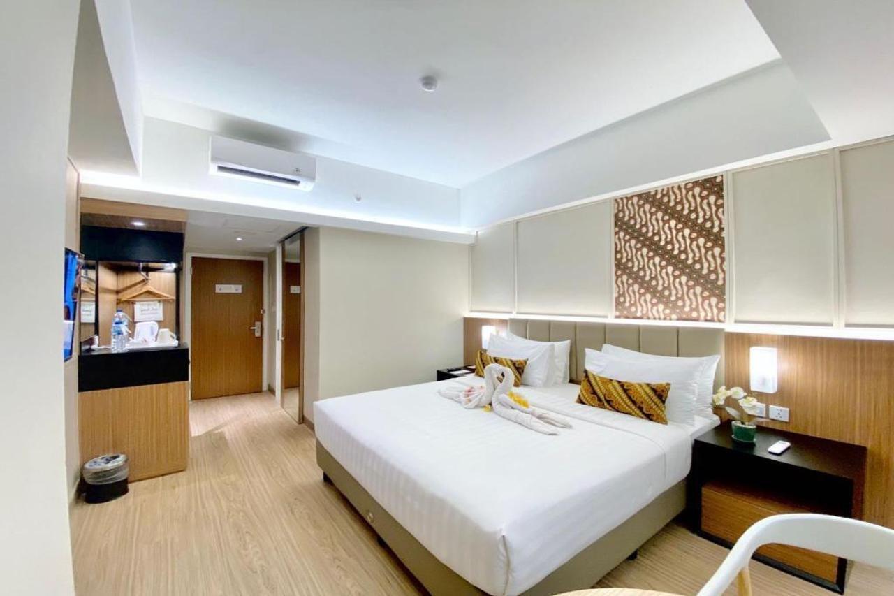 Grand Zuri Malioboro Yogyakarta Exterior foto