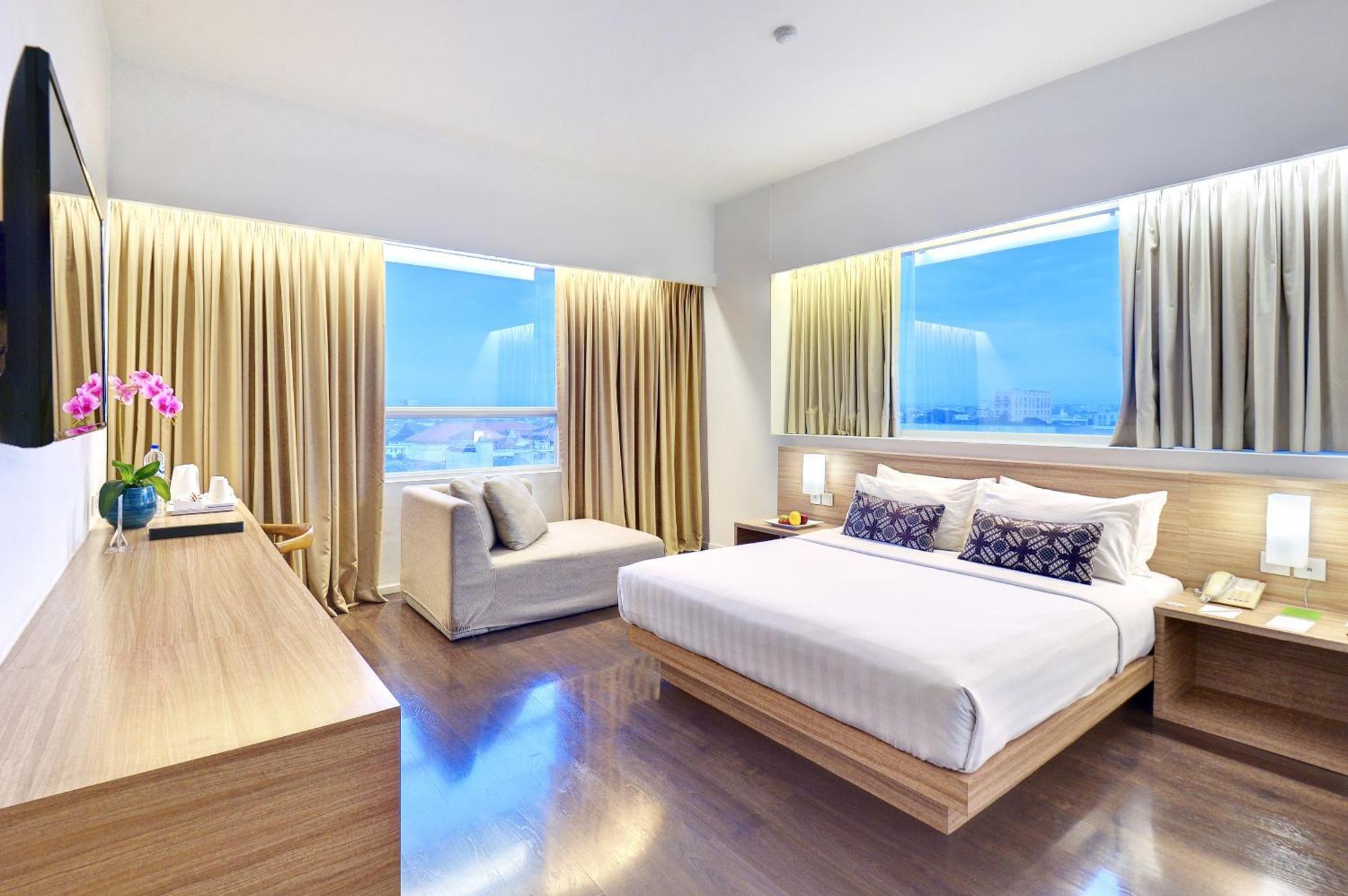 Grand Zuri Malioboro Yogyakarta Exterior foto